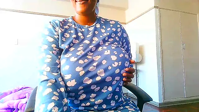 Jerk on me - Stormy-Stella 캠 모델의 동영상