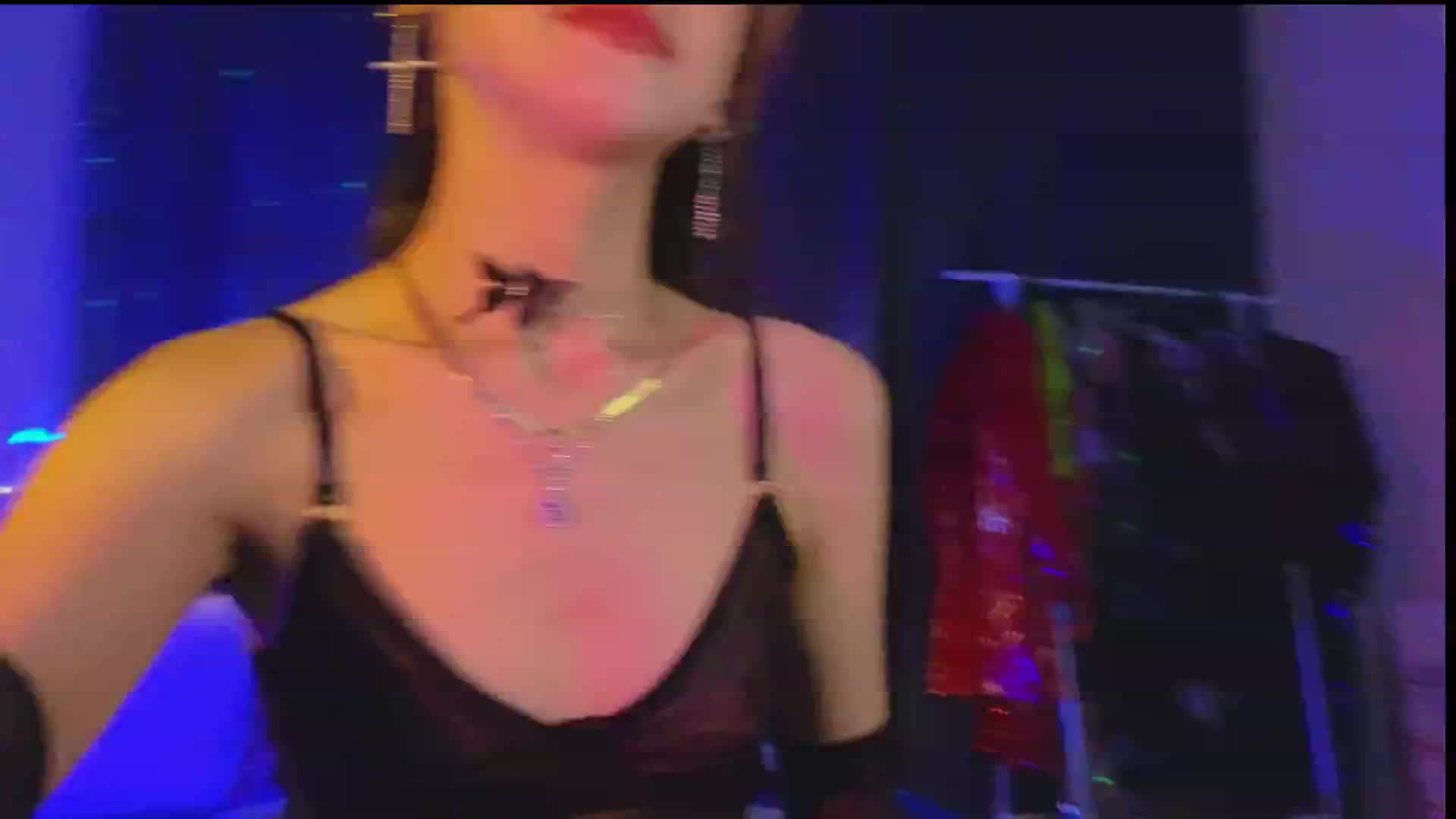 HIGH HEELS AND MY PERFECT FEET - clip cu Funny_Bunny model videochat