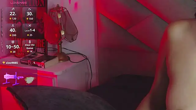 girl in red - video by SabinaMerchetti cam model