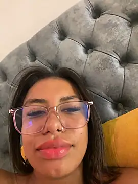 Come here right now😮‍💨😈 - video by ATENEA_SEXXXY cam model