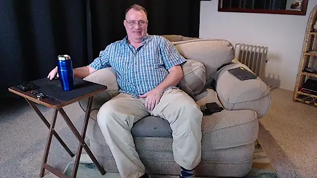 [21 Feb 15:51] Private Show - video by ICIhristopher cam model