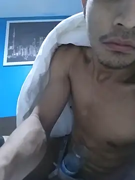 [26 May 19:35] Public Show - video av nazirul363108 cam model