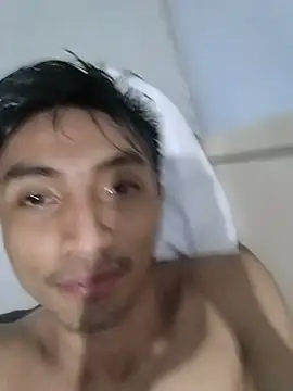 [26 May 20:16] Public Show - video av nazirul363108 cam model