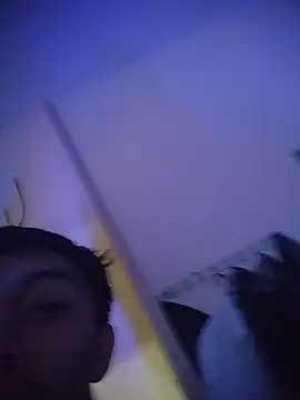 [19 Sep 10:16] Public Show - video av nazirul363108 cam-modell