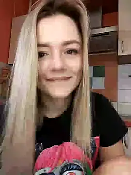 [22 Feb 10:24] Private Show - video oleh model kamera KrissSexi