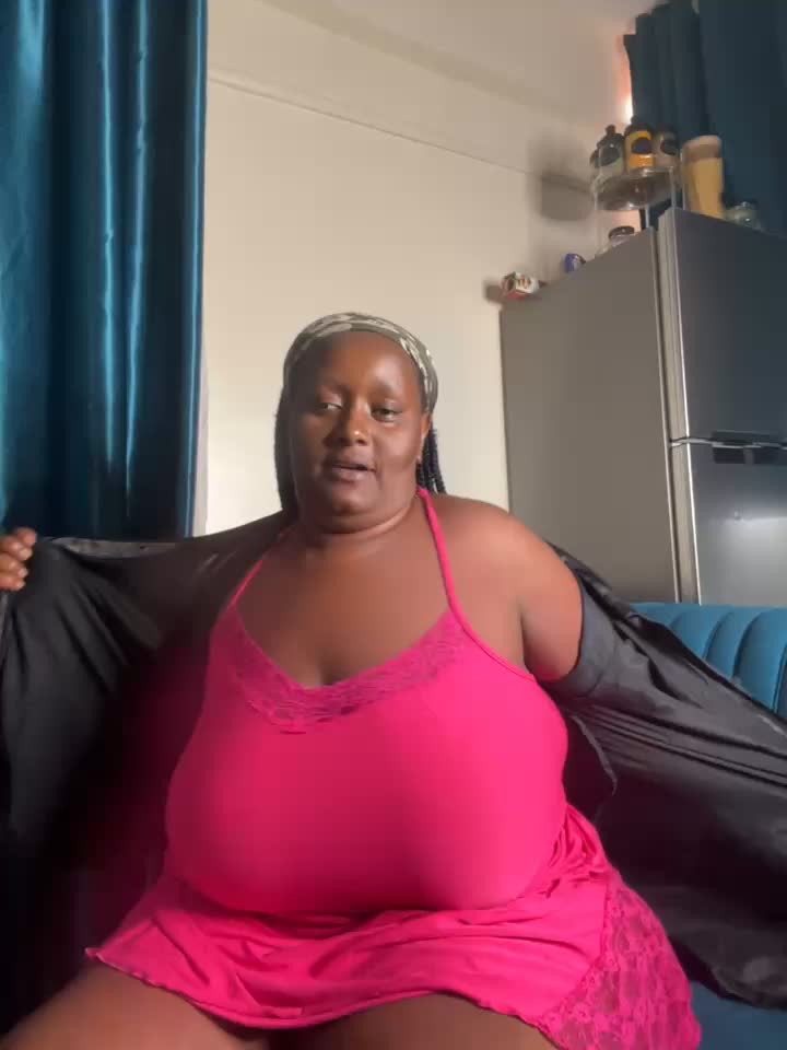 [16 Feb 13:53] Private Show – видео вебкам-модели m_yummyshish