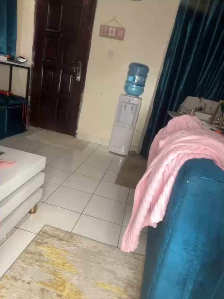 [9 Jun 14:38] Private Show – видео вебкам-модели m_yummyshish