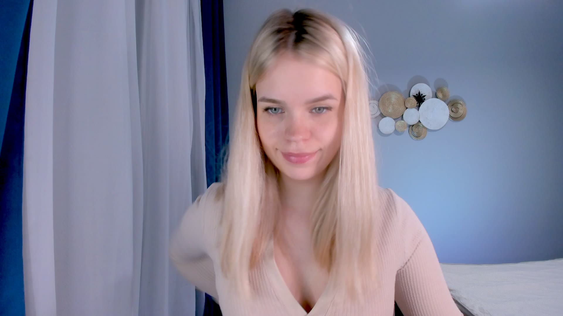 Omg, so naughty - video by Amberblossom cam model