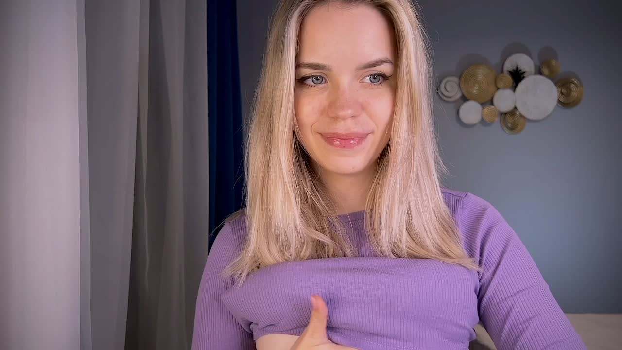 Sexy time in the snickers🔥 - video by Amberblossom cam model