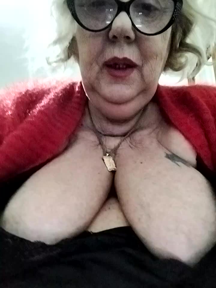 [31 Jan 03:50] Private Show - 視頻由 Merilulla 主播提供