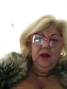 [15 Nov 10:42] Private Show - 視頻由 Merilulla 主播提供