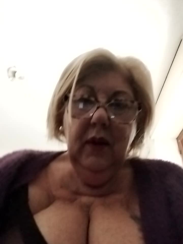 [29 Mar 09:59] Private Show - 視頻由 Merilulla 主播提供