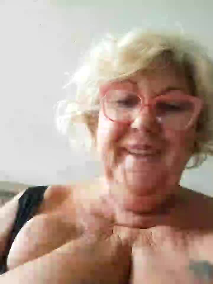 [12 Sep 18:30] Private Show - 視頻由 Merilulla 主播提供