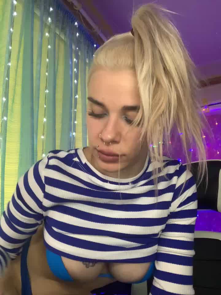 blowjob + pussy play - βίντεο μοντέλου Queen_of_pain