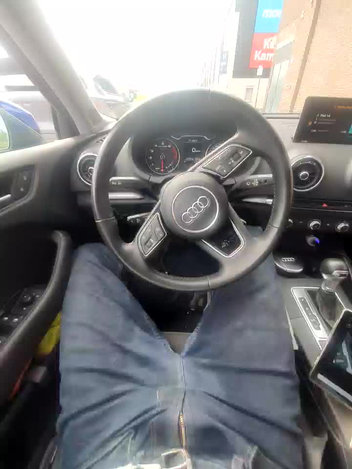 Big orgasm in the car