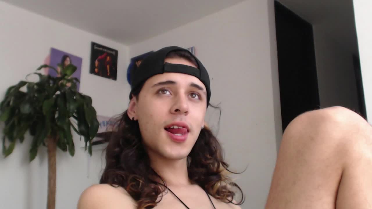 [1 Jun 09:05] Private Show - vídeo de la modelo de cam dussan