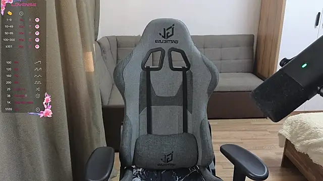 Messy and wet blojob with saliva on face and glasses💦😈 - video by Tender-Mia cam model