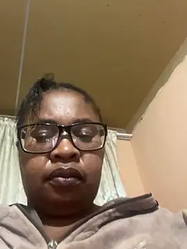 [19 Apr 23:59] Private Show - video by ZOQULUx cam model