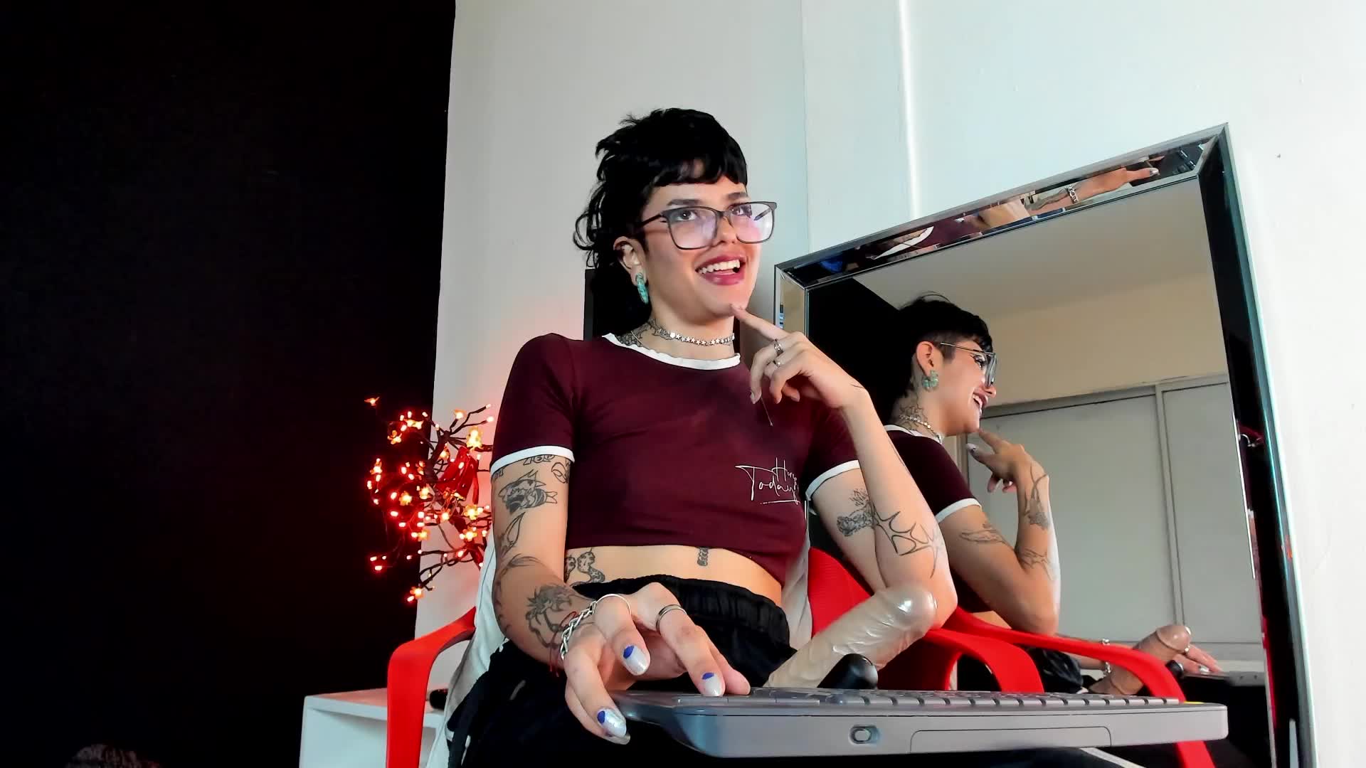 See my strapon ✨ - βίντεο μοντέλου trinitty