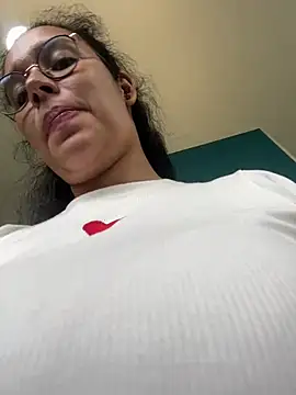 [22 Apr 10:05] Private Show - video by Annya-sweet cam model