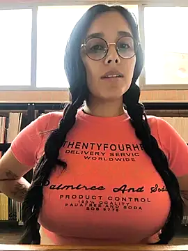 [28 Oct 12:23] Public Show - video by Annya-sweet cam model