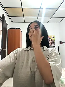 [10 Nov 10:50] Public Show - video by Annya-sweet cam model