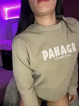 Private Show - video by salome_polaniiee cam model