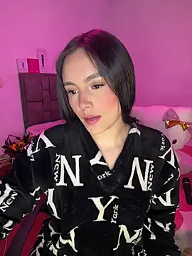 squirt show2 times  very horny