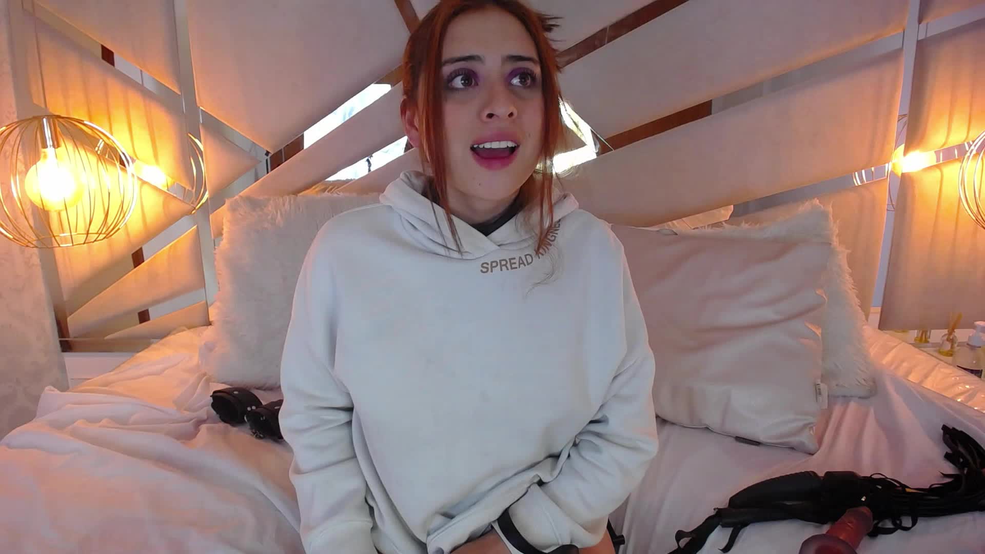 Mi firts PVT - video by AfroditaEvans cam model