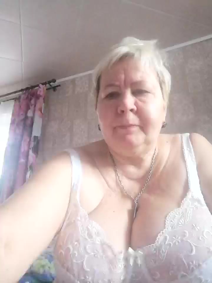 the beginning of an exciting story... - 視頻由 EffectFiona 主播提供