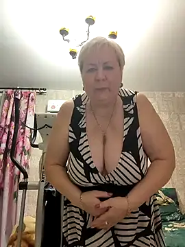 [12 Feb 18:43] Private Show - video by EffectFiona cam model