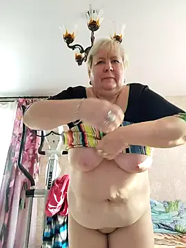 [22 Feb 11:23] Spy Show - video by EffectFiona cam model