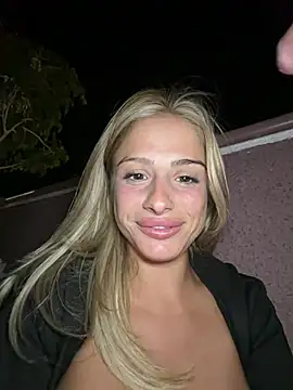 Stranger Fuck Me Next To Club and Cum in my mouth 😍 - video by SophieVJ cam model