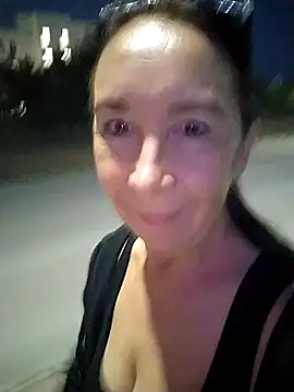 Night walk❤️ – video modela na kameri Celine_Faer1