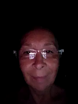 I'm watching a fairy tale in the cinema 😊🥳 Public Show– Celine_Faer1 kameramodell videója