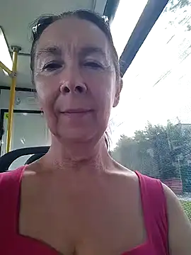I'm on the bus going home Public Show– Celine_Faer1 kameramodell videója