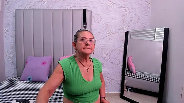 Private Show - video by MatureHorny_70 cam model