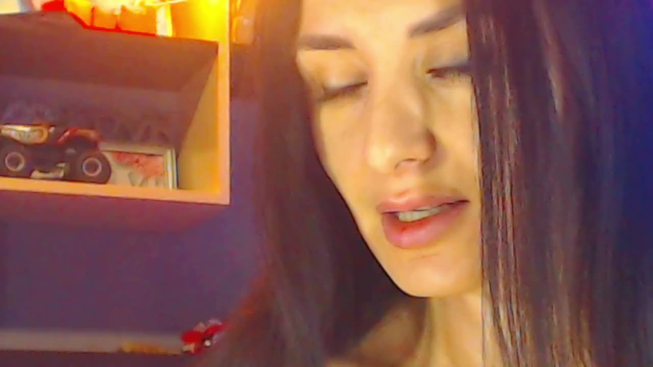 [4 Dec 13:25] Private Show - βίντεο μοντέλου Siaconna