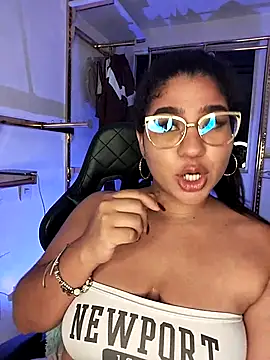 Cream - vidéo du modèle de showcams Yelly
