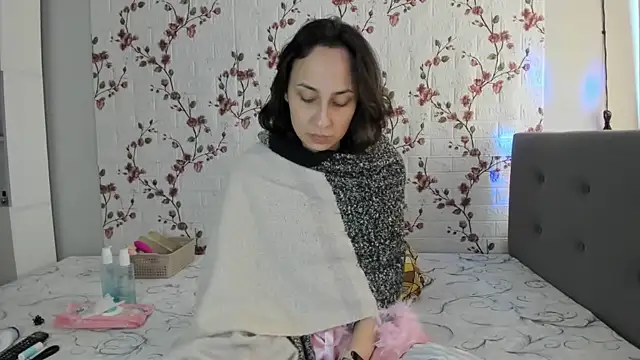 [14 May 13:14] Private Show - video by Alisagold90 cam model