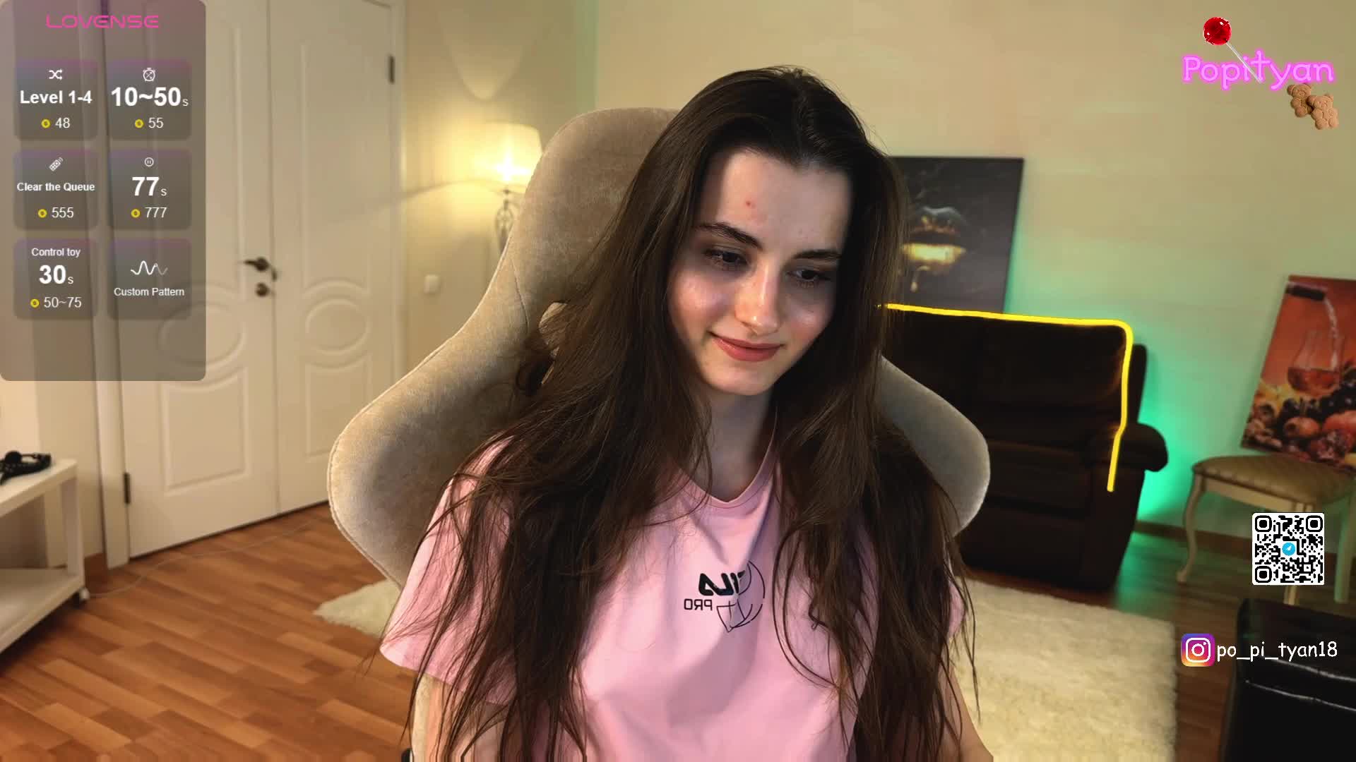 striptease in wet workout clothes + masturbation with open legs and I think you missed it...you'll f - vídeo de la modelo de cam popityan1