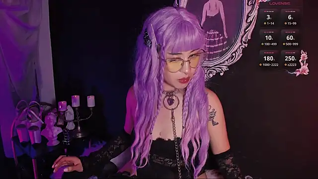 succubus Private Show 🅱🅻🅰🅲🅺    🅵🆁🅸🅳🅰🆈 – video od webkamerové modelky kitty_roxy