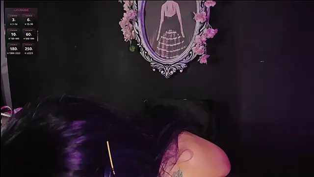 sloopy 🅱🅻🅰🅲🅺    🅵🆁🅸🅳🅰🆈 – video od webkamerové modelky kitty_roxy