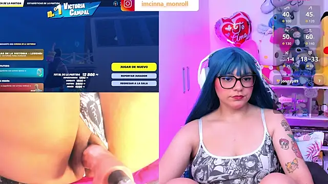 PLAYING FORTINITE WHILE THEY FUCK ME