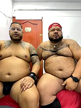 PLAY FORESKIN + BLOJOCK BOTH - video by Bearspigdirty cam model