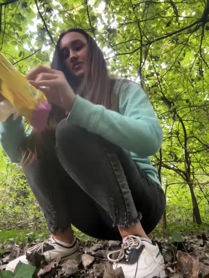 Fuck ass in the nature 😮 - відео від вебкаммоделі Fortune_888