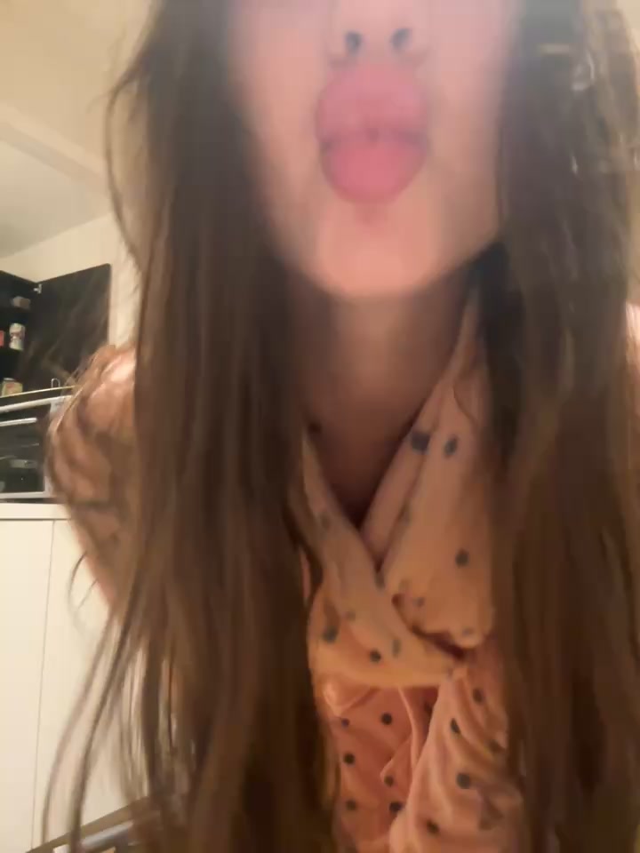 [9 Oct 20:07] Private Show ( very nice show)” - відео від вебкаммоделі Fortune_888