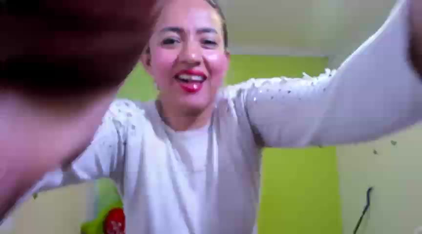 anal omg - video van daleska_ayala_1 cam-model