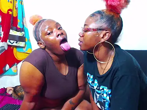 [2 Jan 09:40] Private Show - The_wickles_4443 adlı kamera modelinin videosu