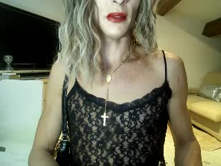 [18 Sep 21:44] Private Show - video by VictoriaBigSecret cam model